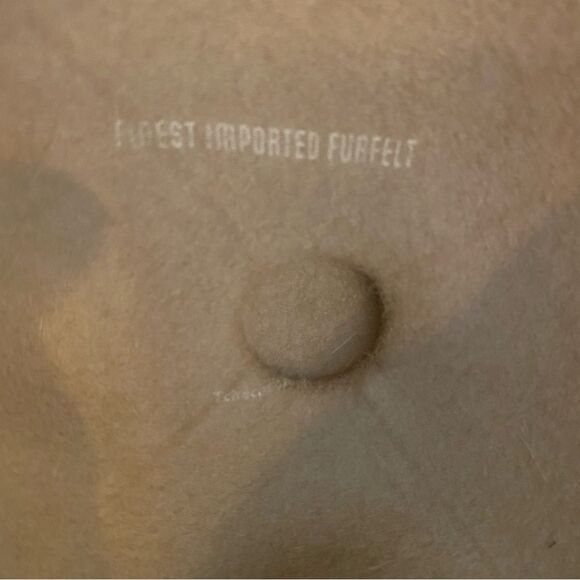 Georgette vintage hat made of finest fur felt with feather band (BT4-I3) - Picture 6 of 7